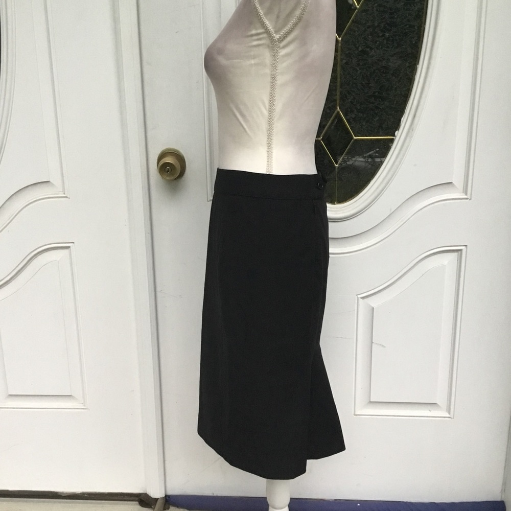 Express thin skirts - Picture 3 of 6